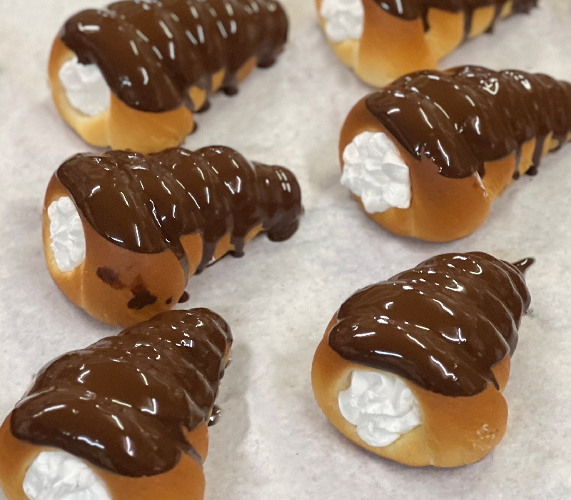 菓子パン：チョココルネ