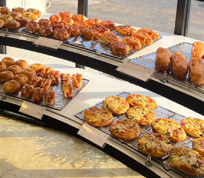 惣菜パン：毎日、種類豊富に取り揃えています